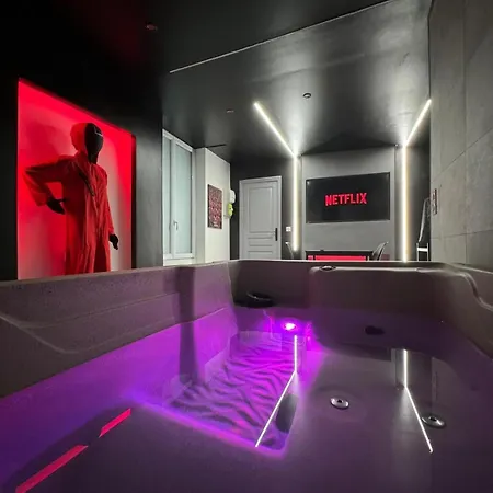 Squid Avec Jacuzzi Prive *